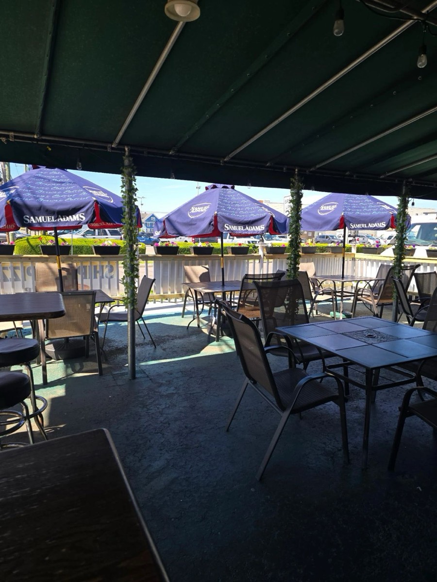 Covered outdoor patio at Fiddler's Green on Shippan Ave, Stamford